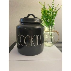 RAE DUNN  Black Cookie Jar *NWT*